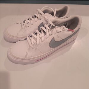 Nike White and Gray Shoes with Pink Highlights